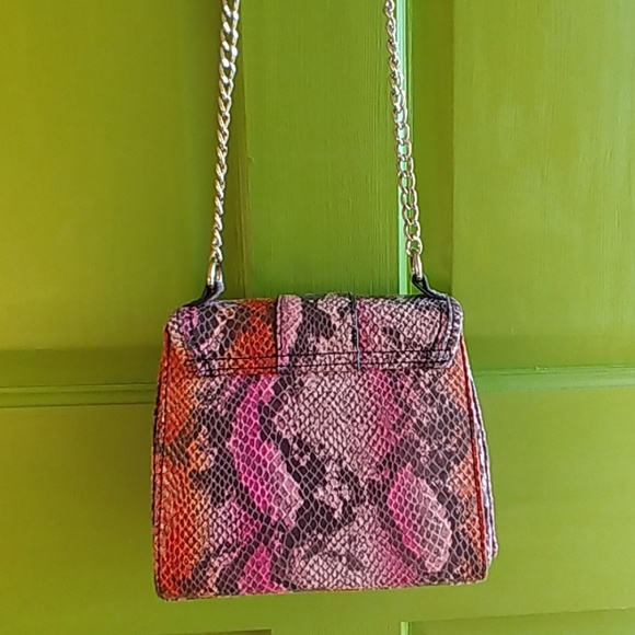 KATE LANDRY CROSSBODY - Picture 2 of 8